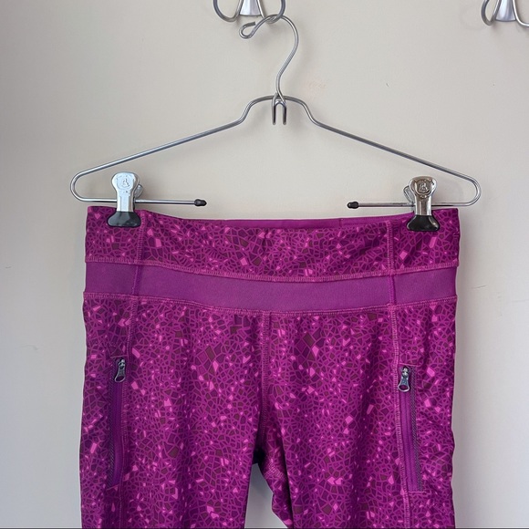 Lululemon 7/8 leggings - Picture 2 of 4